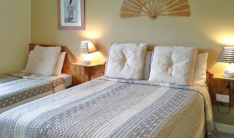 Fern Rock Bed And Breakfast Dromin Eksteriør billede