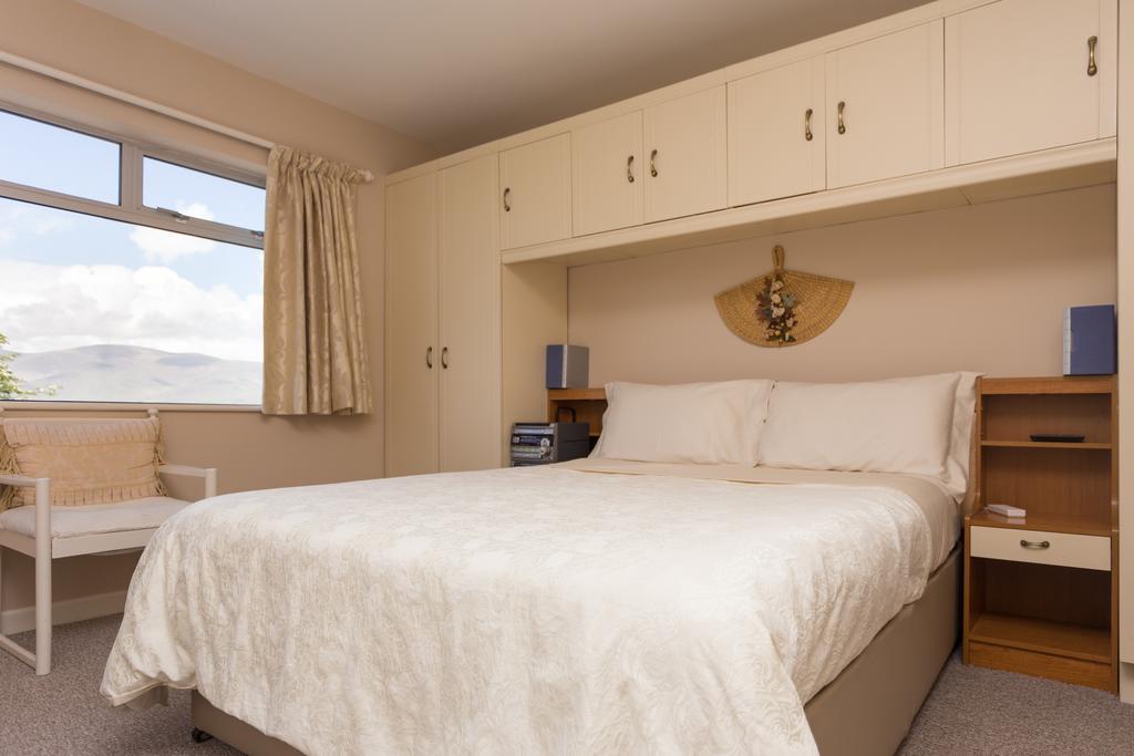 Fern Rock Bed And Breakfast Dromin Eksteriør billede